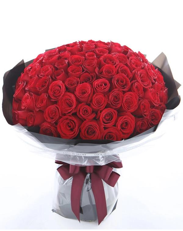 100 Red Roses Grande Bouquet 3 Best flower delivery service in Amman Jordan with same day flower delivery for all occasions