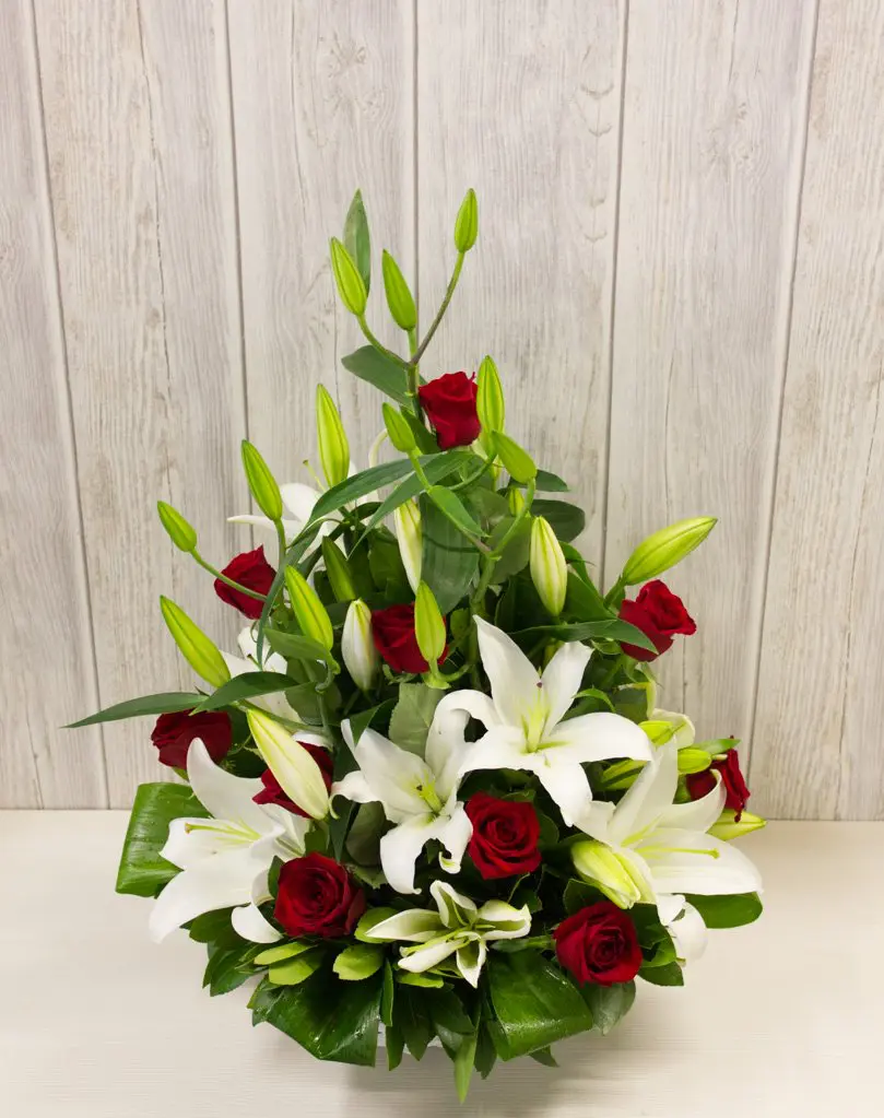 Lily & Scarlet Basket 2 Lily & Scarlet Basket - الصورة 2