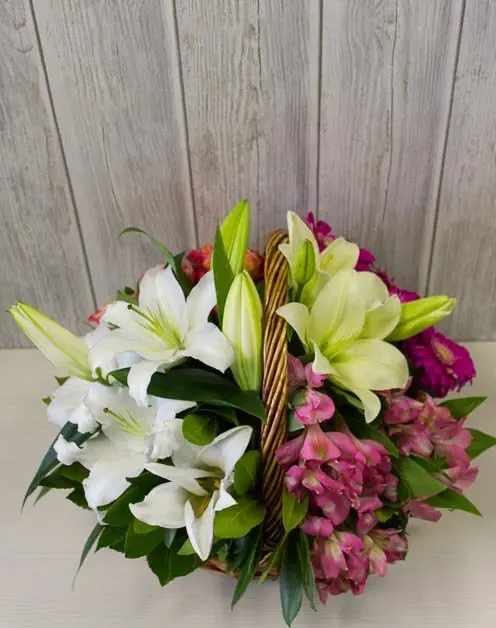 Lily Rose Basket 2 Best flower delivery service in Amman Jordan with same day flower delivery for all occasions