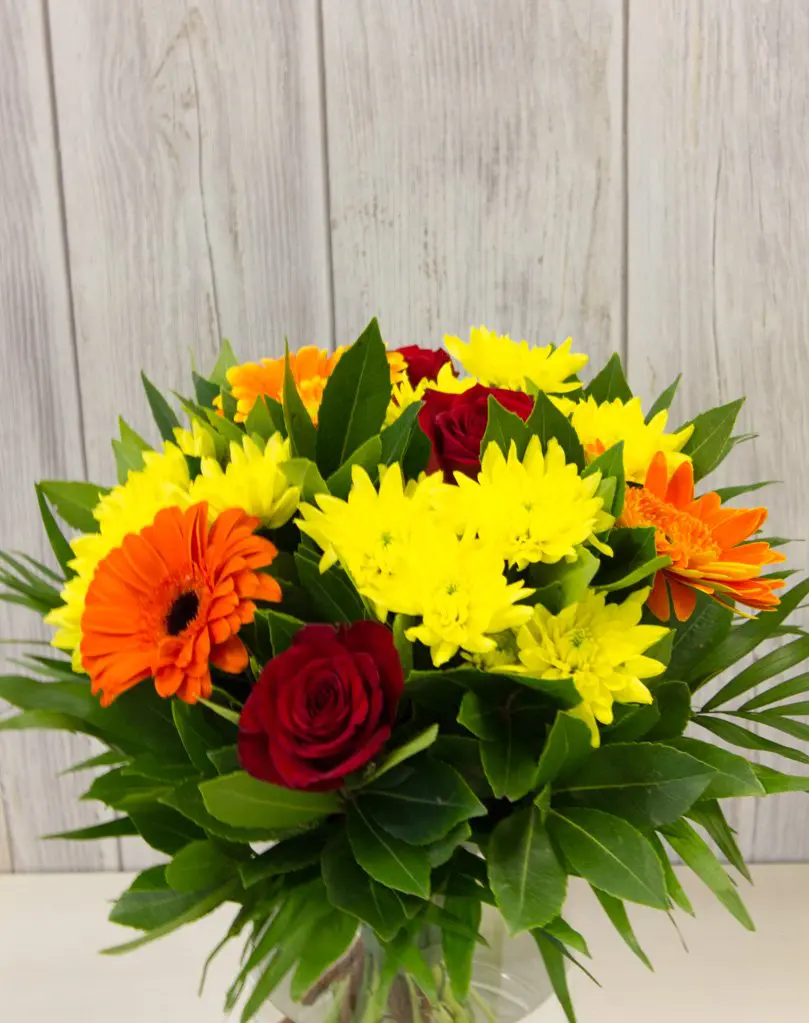 Rainbow Elegance Vase 5 Best flower delivery service in Amman Jordan with same day flower delivery for all occasions