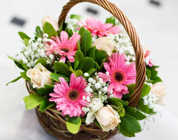 Blush & White Basket 2 Best flower delivery service in Amman Jordan with same day flower delivery for all occasions
