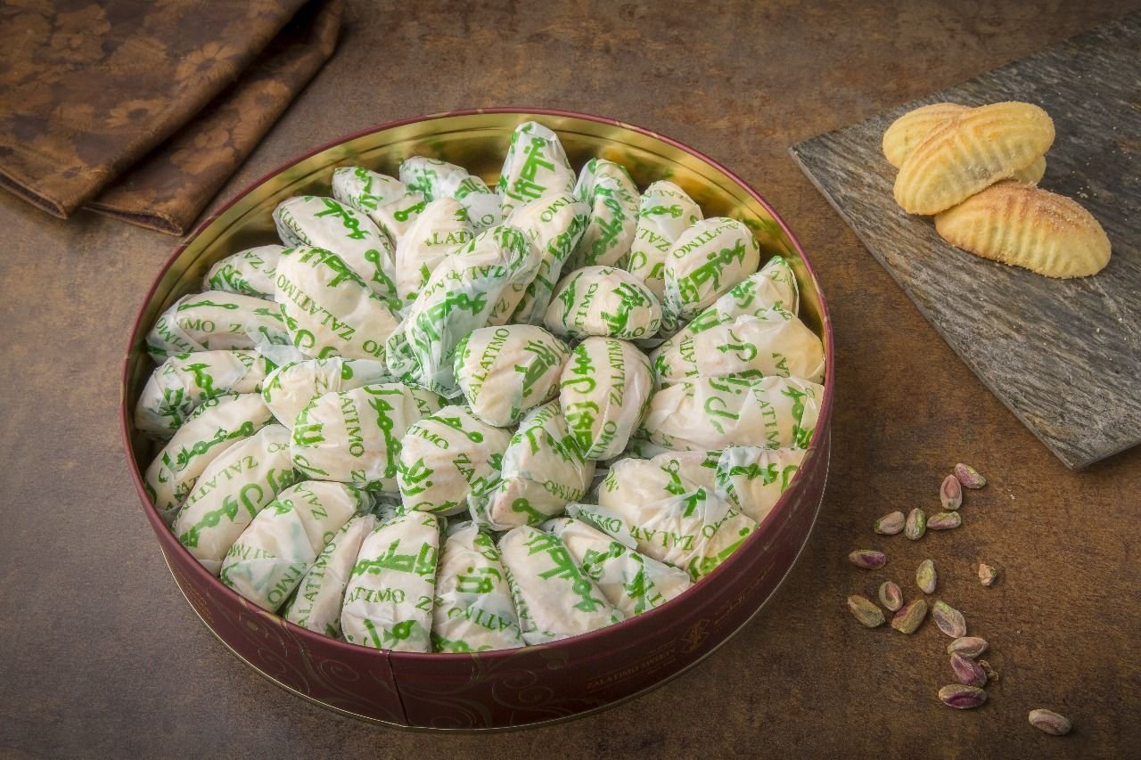 Maamoul Delight 3 أفضل خدمة توصيل ورد في عمان الأردن - التوصيل في نفس اليوم